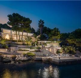 Luxury 6 Bedroom Seafront Villa with pool and Separate Apartment along Secluded Beach near Hvar Town, Sleeps 10-12